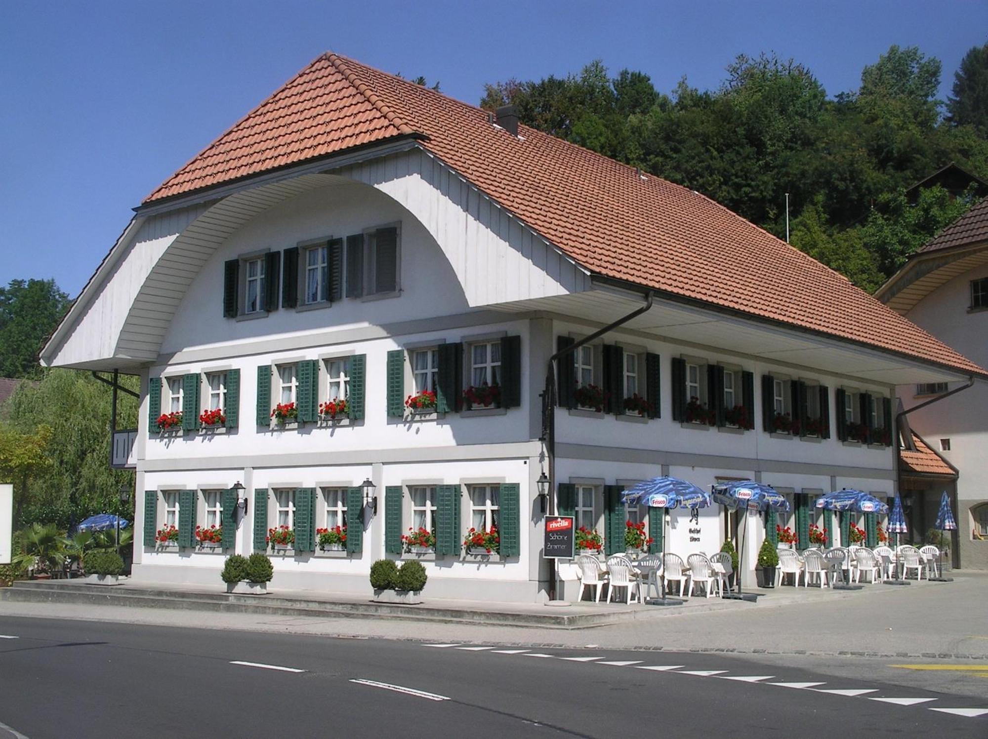 Guest house Loewen 3*